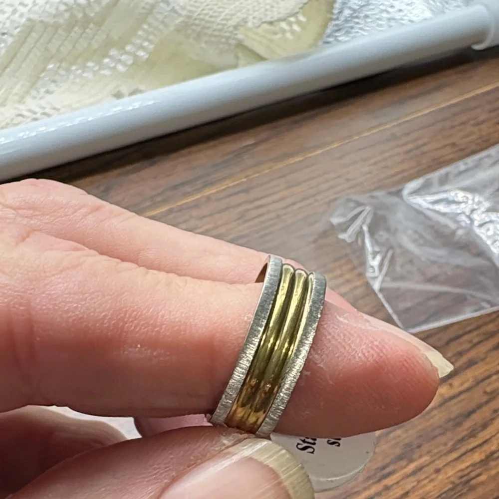 NWT Gold Stainless Steel Men's Ring